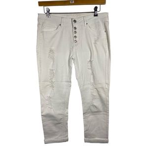 Ladies' Rue21 Curvy High-rise Crops with Exposed Button Fly